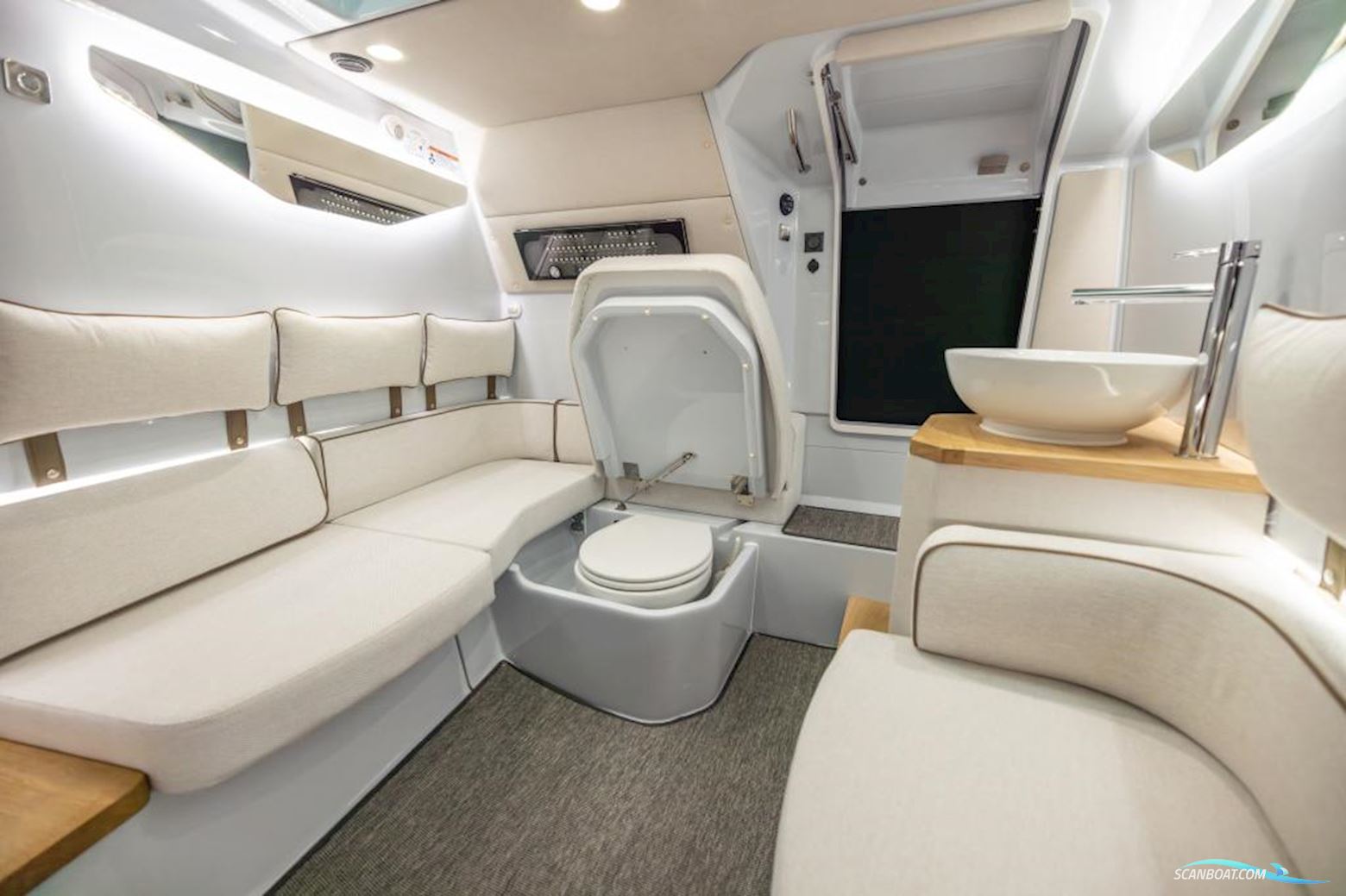 AXOPAR 37 Sun Top - Iconic Edition