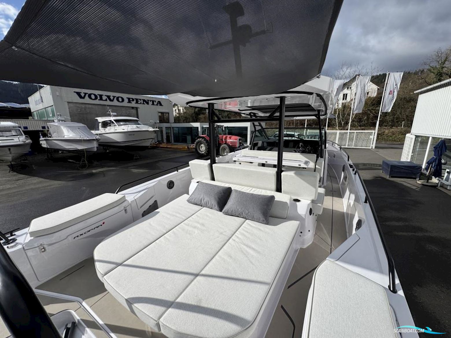 AXOPAR 37 Sun Top - Iconic Edition