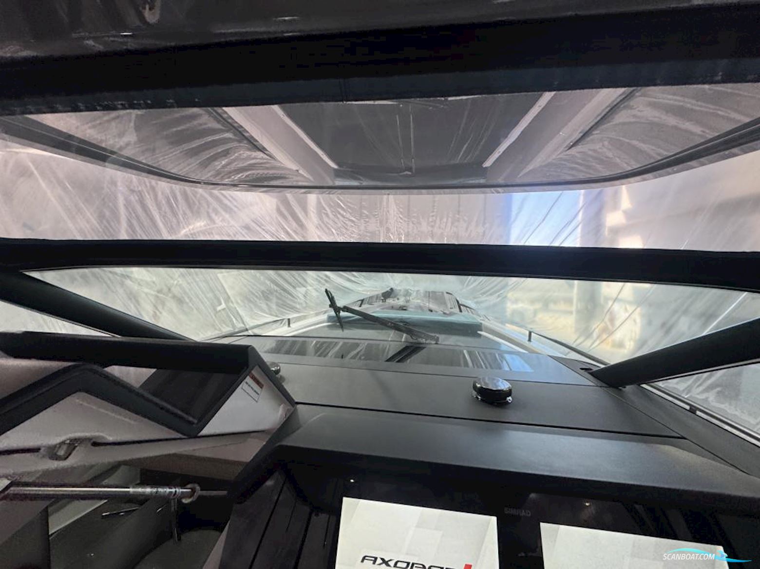 AXOPAR 37 Sun-Top - Lifting Points