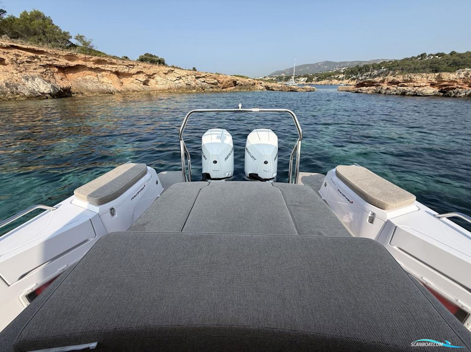 AXOPAR 37 Sun-Top - reserviert