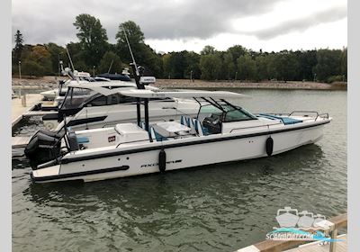 Axopar 37 Sun Top, Brabus Line Motorboot 2020, mit Mercury motor, Niederlande