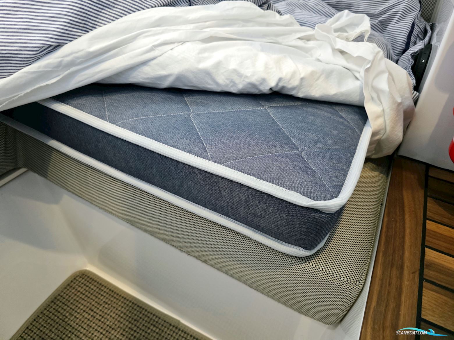 Axopar 37 XC Aft Cabin 2x300hk Mercury Verado XL