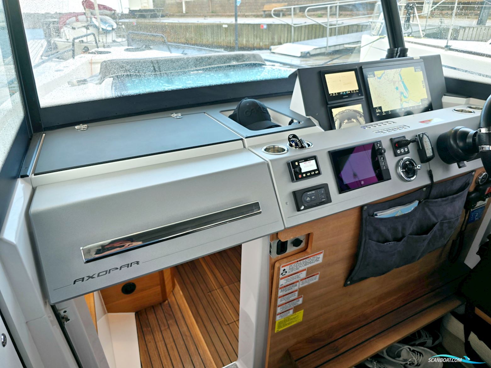 Axopar 37 XC Aft Cabin 2x300hk Mercury Verado XL