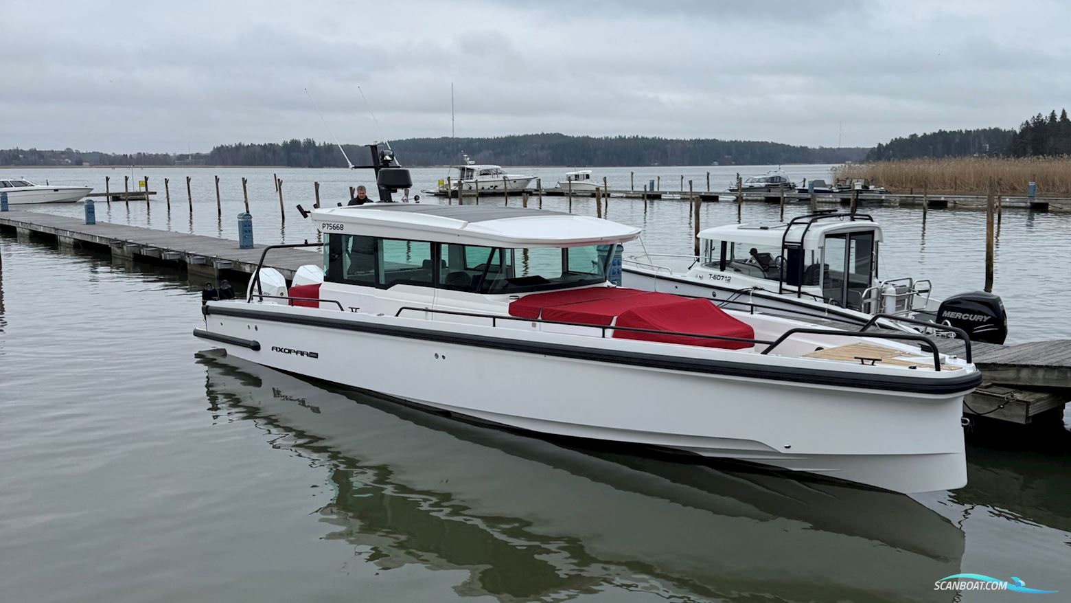 Axopar 37 XC Motorboot 2020, mit Mercury 300 Verado V8 XL motor, Finland