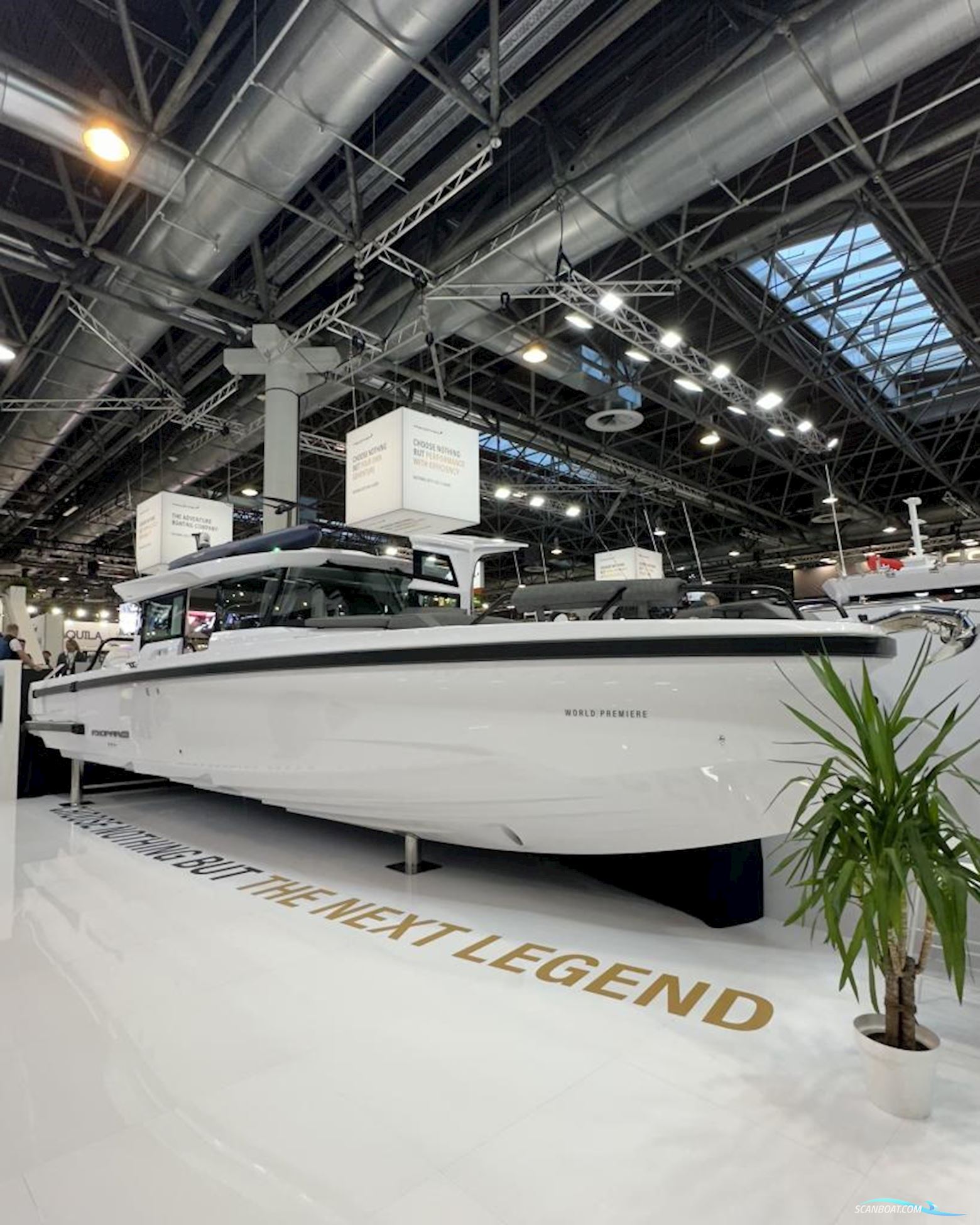 Axopar 38 Cross Cabin Motorboot 2026, mit Mercury Verado motor, Finland