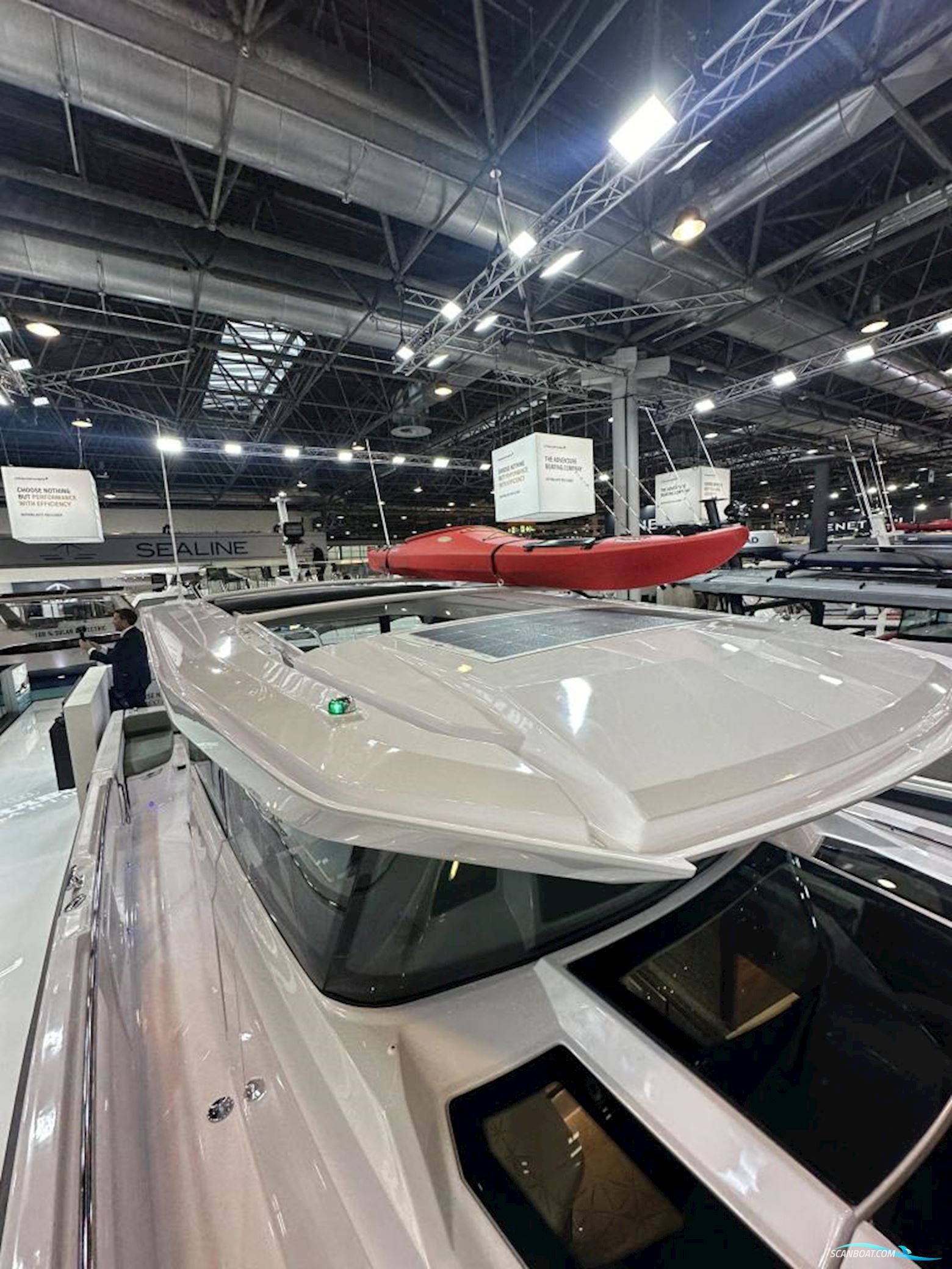 Axopar 38 Cross Cabin