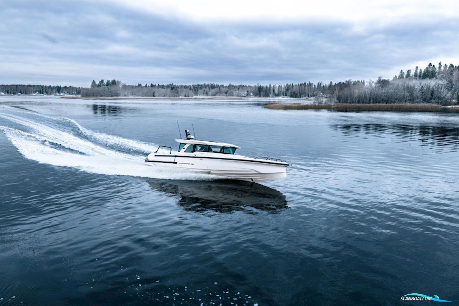 Axopar 38 Cross Cabin