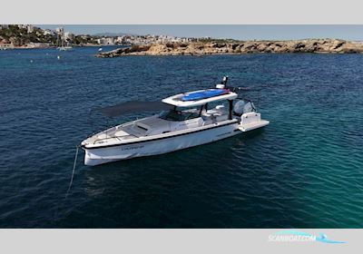 Axopar 38 Sun Top Motorboot 2026, mit Mercury motor, Spanien