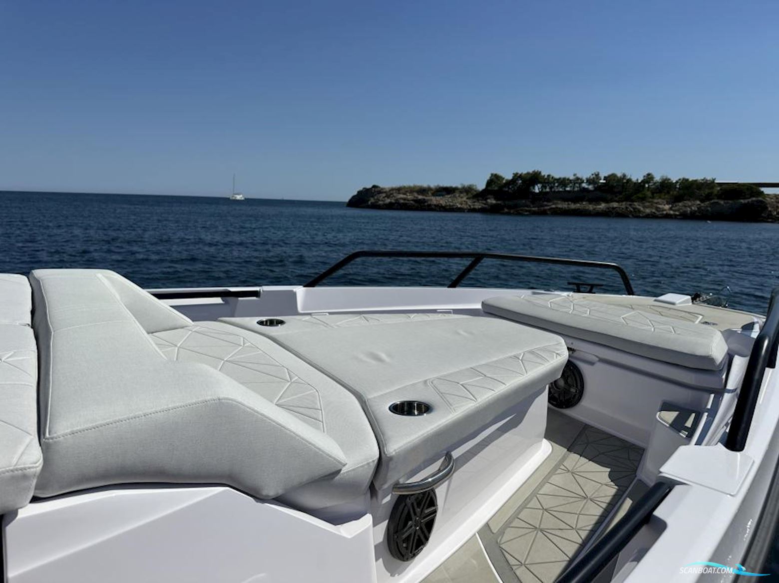 AXOPAR 38 Sun Top
