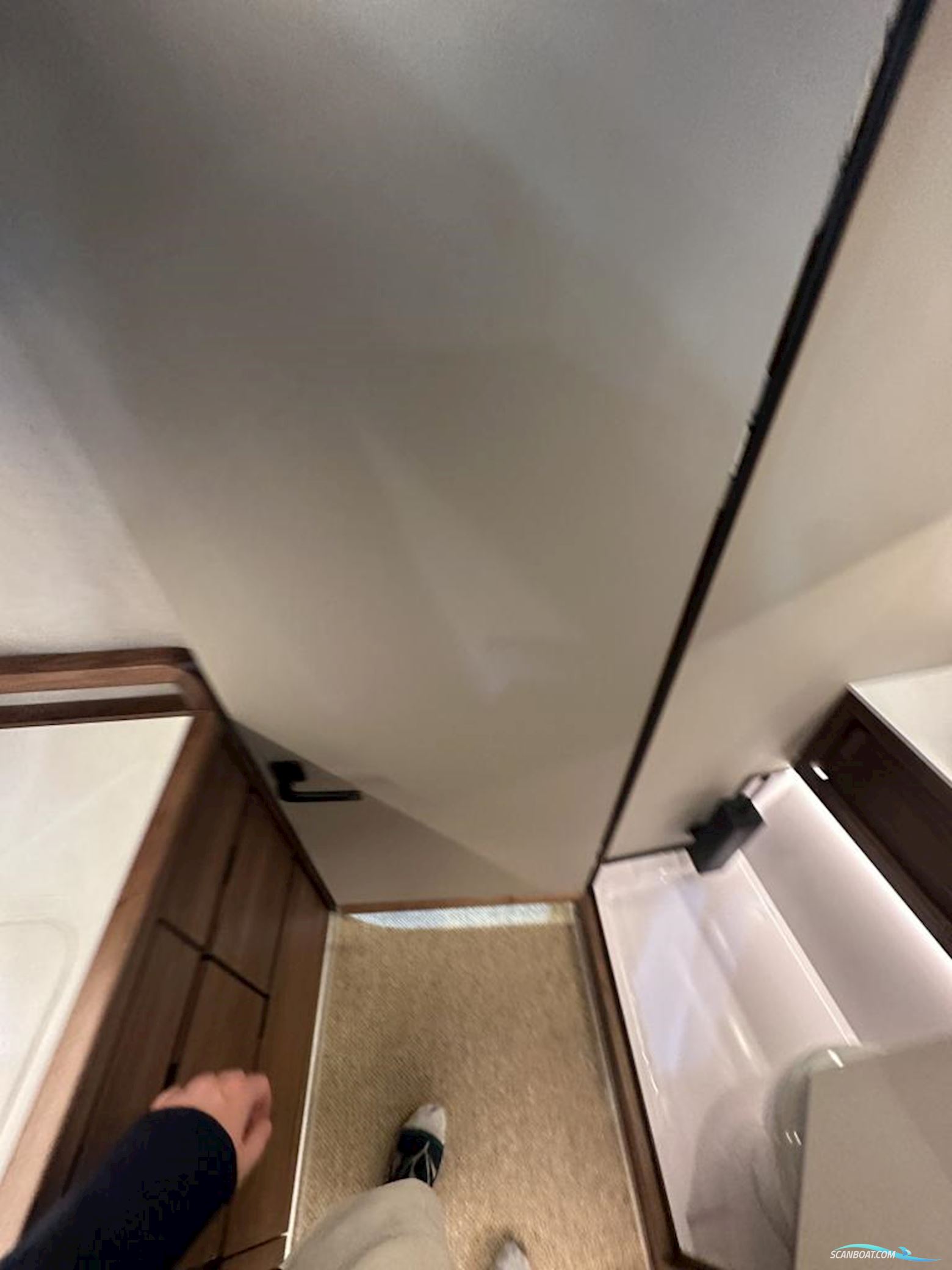 Axopar 38 XC Cross Cabin