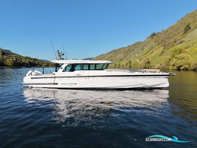 Axopar 38 XC Cross Cabin Motorboot 2024, mit Mercury Verado motor, Deutschland