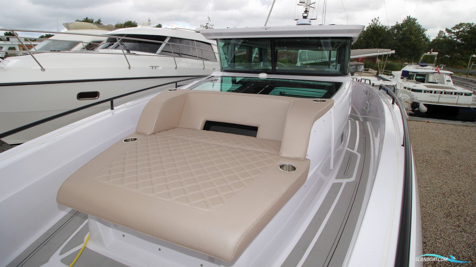 Axopar 45 Brabus (Price ex. Vat)