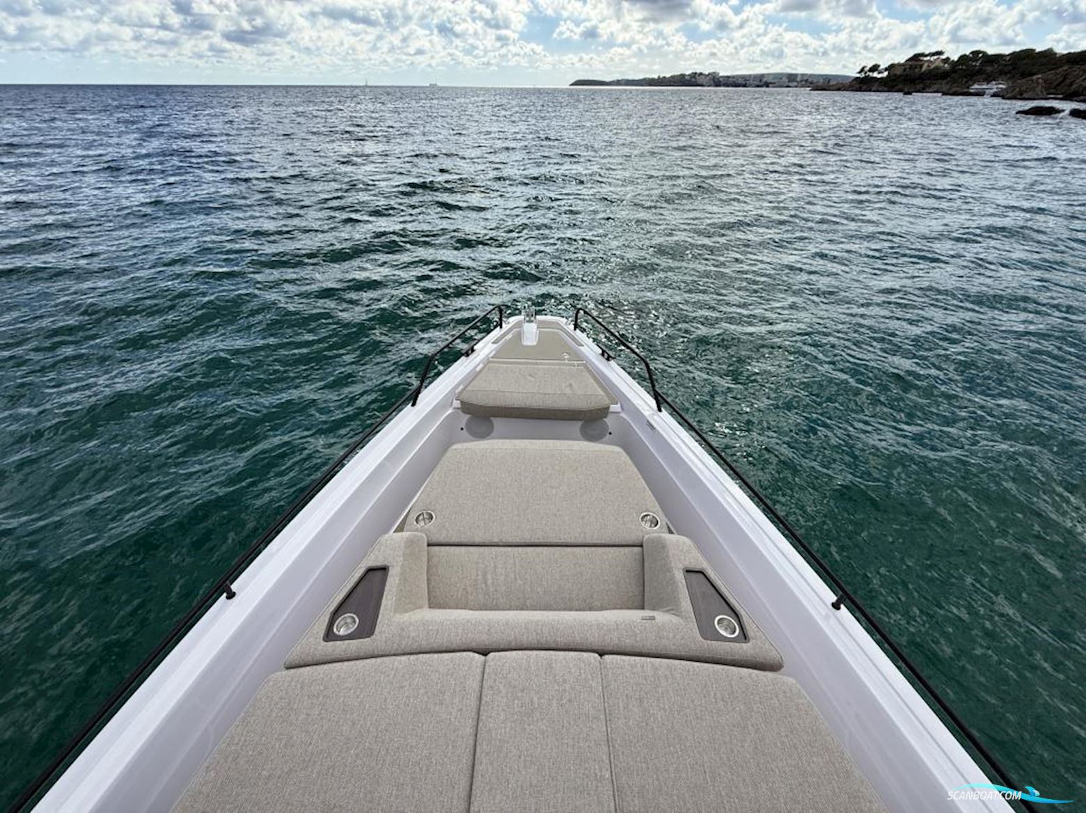 AXOPAR 45 Cross Cabin - Aft Cabin