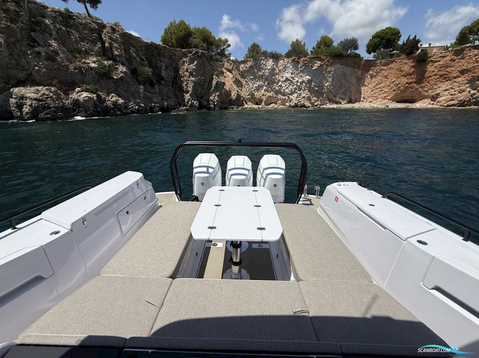 Axopar 45 Cross-Top