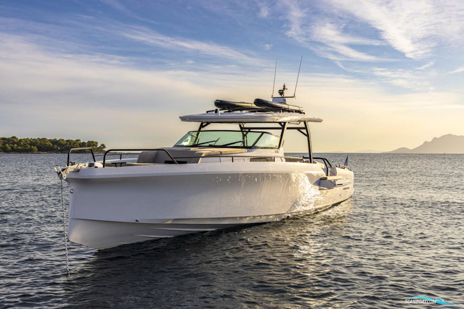 Axopar 45 Sun Top - Frei Konfigurierbar Motorboot 2025, mit Mercury motor, Finland