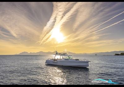 Axopar 45 Sun Top Motorboot 2025, mit Mercury motor, Finland