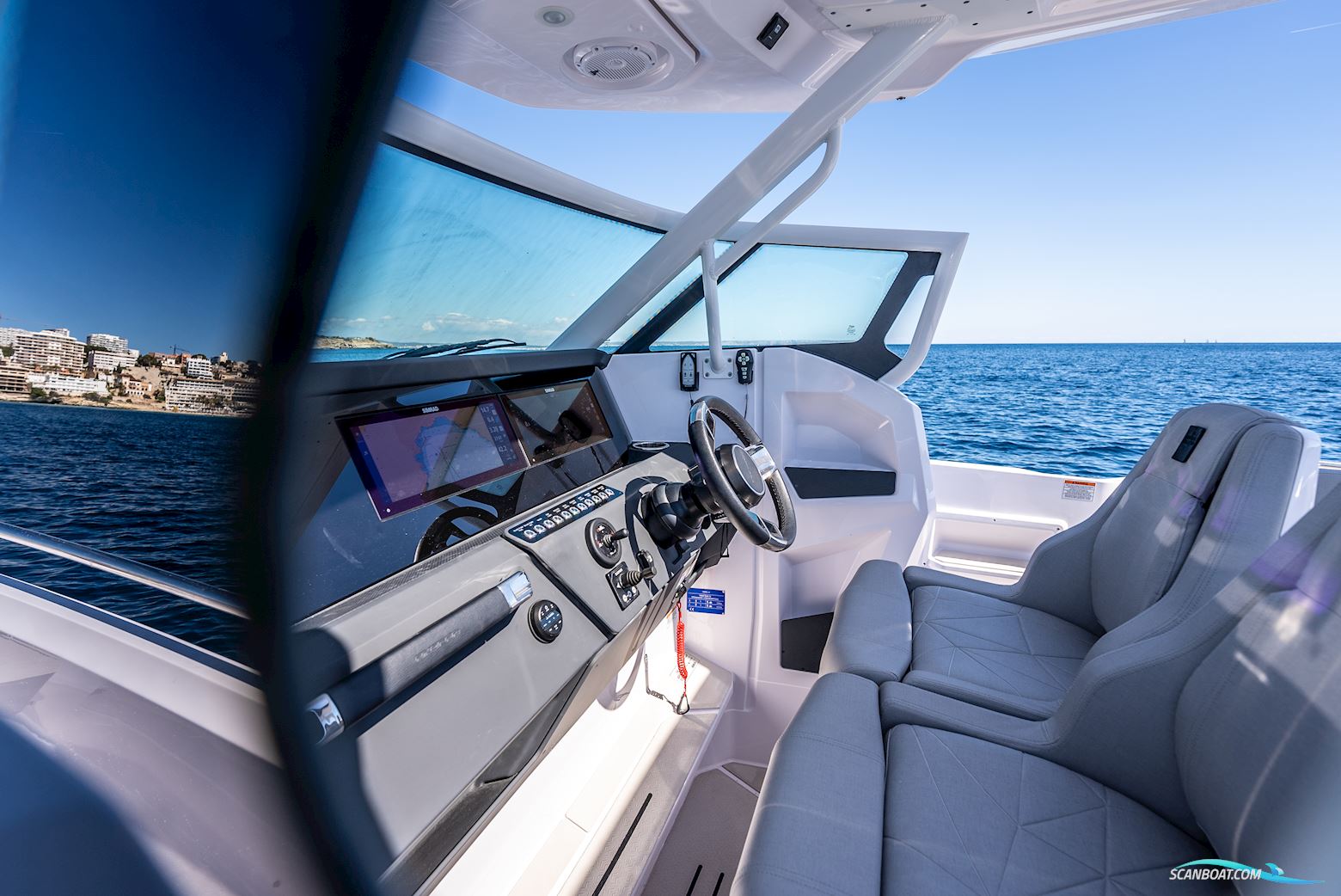 Axopar Yachts 29 Sun Top Mediterrana  Edition