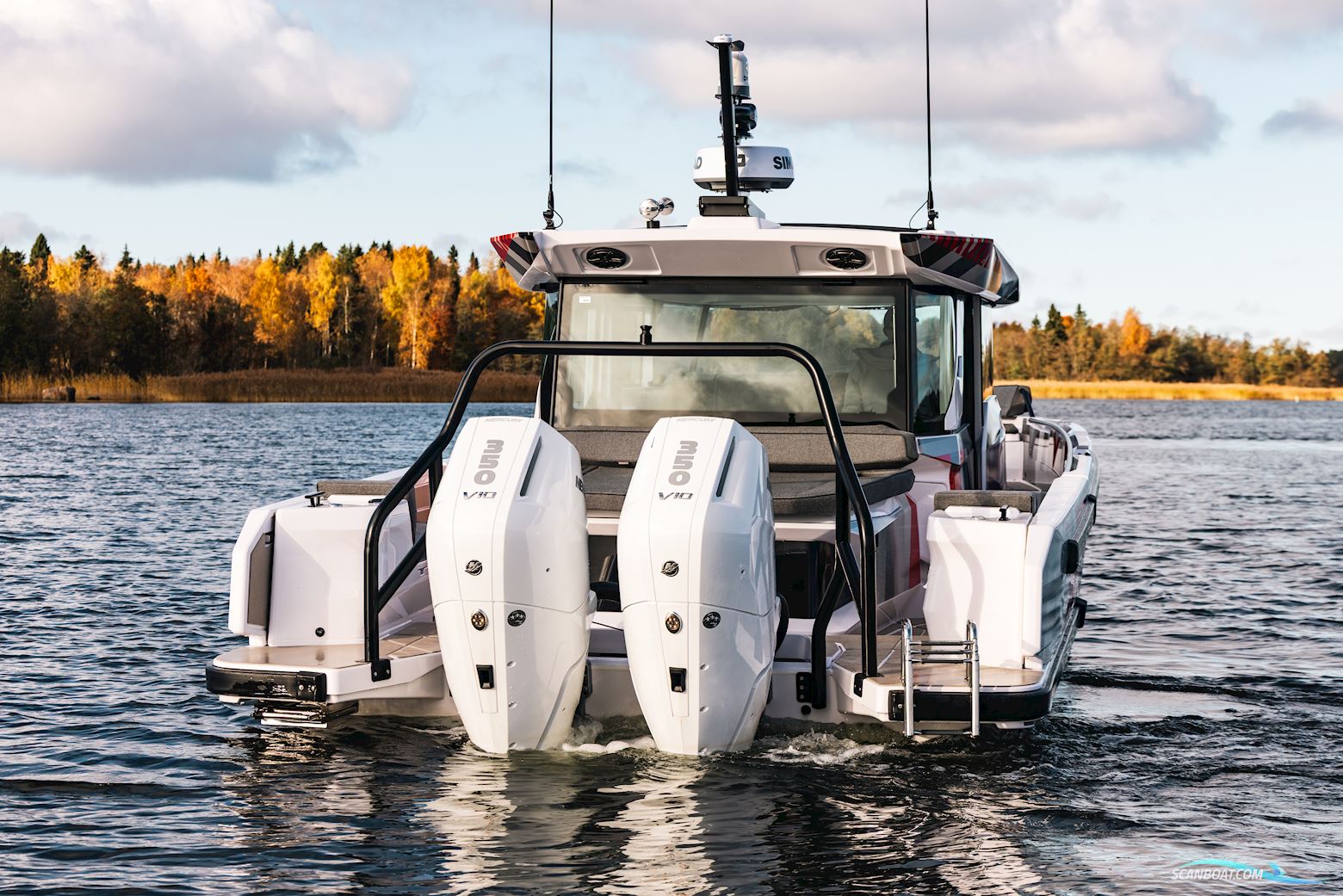 Axopar Yachts Axopar 38 XC Cross Cabin