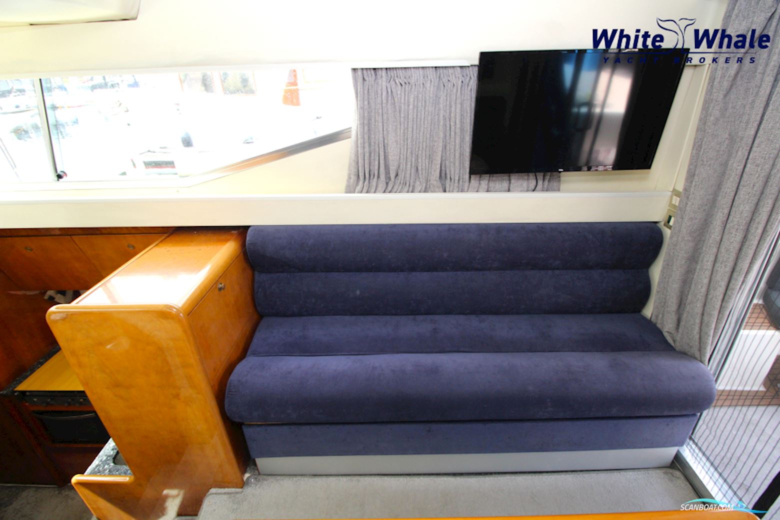 Azimut 37 Fly