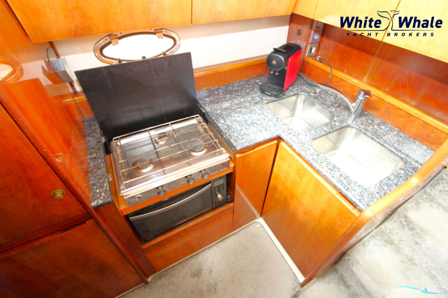 Azimut 37 Fly