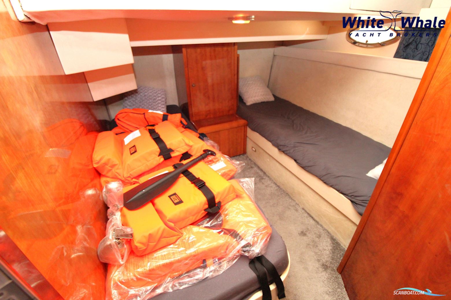 Azimut 37 Fly