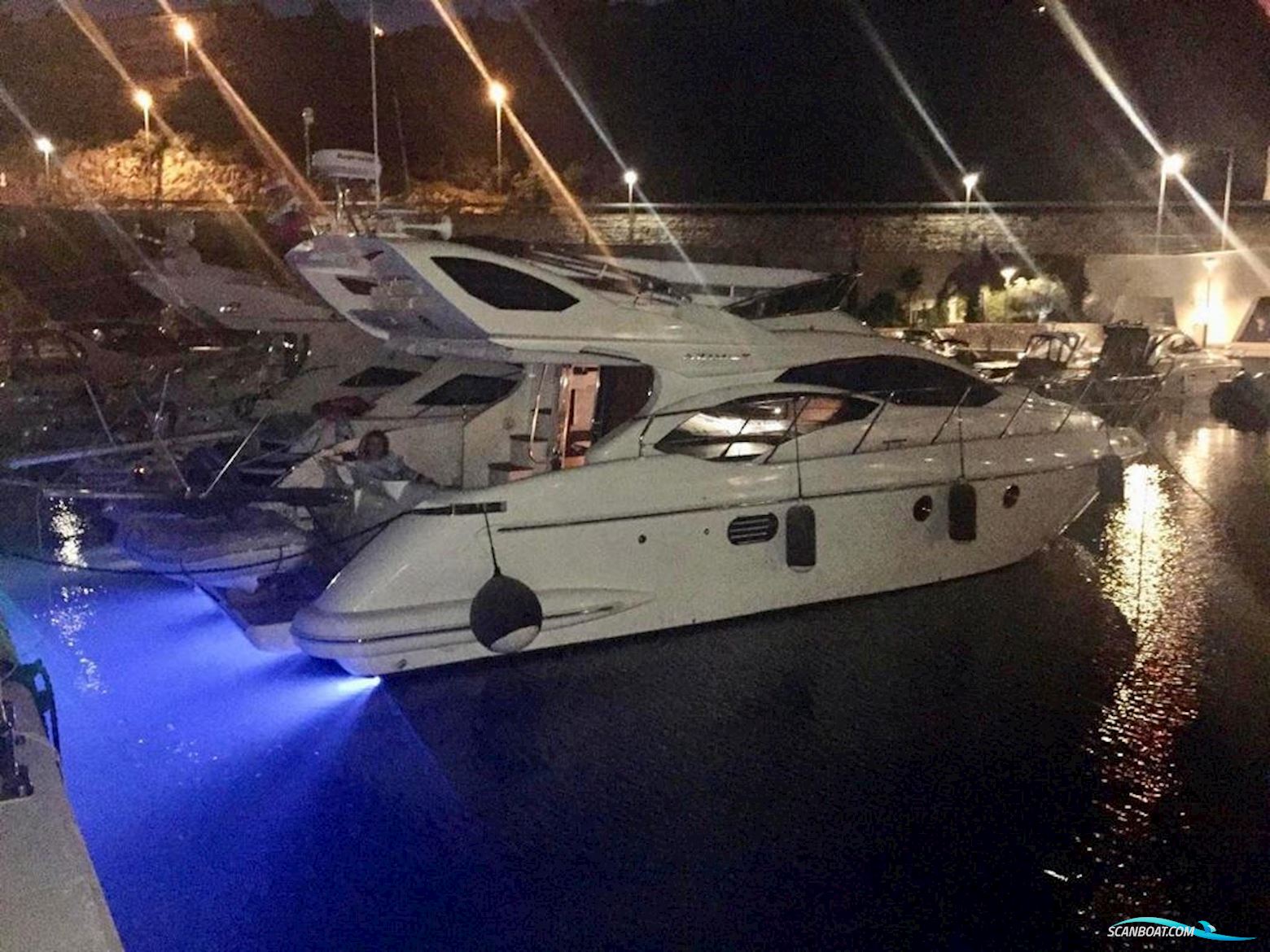 Azimut 43 FLY
