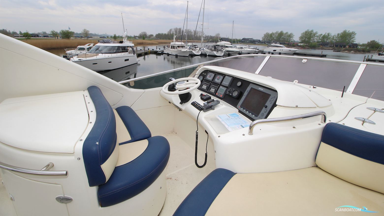 Azimut 55 FLY