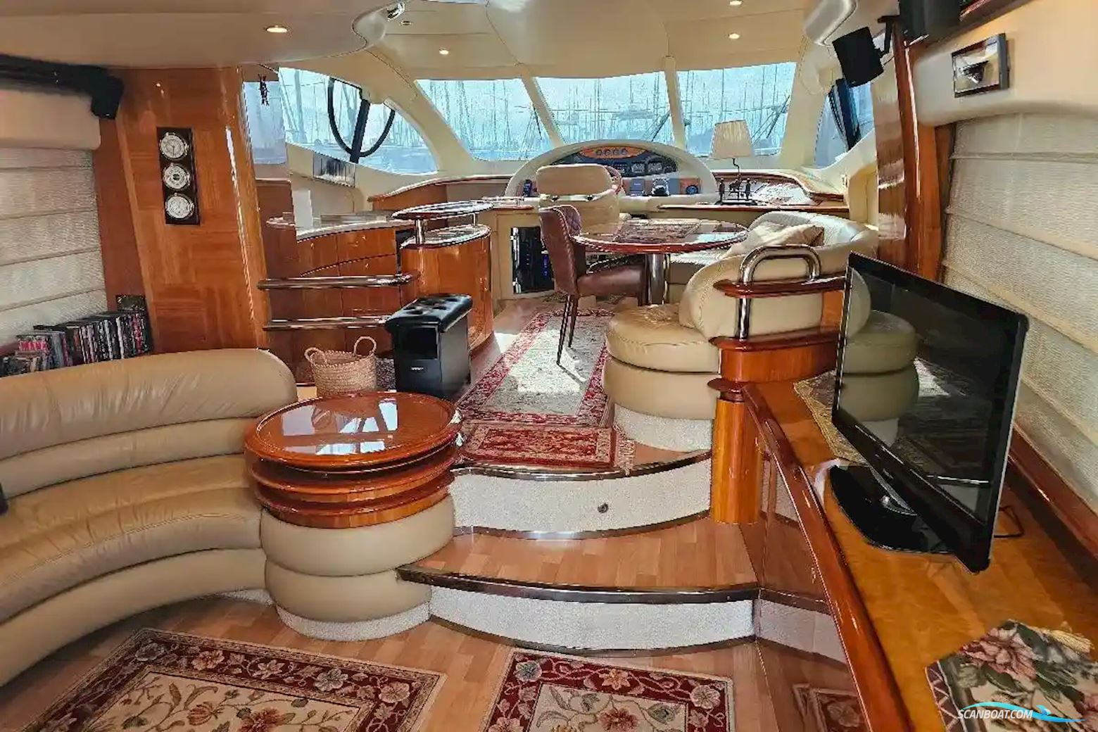 Azimut 55