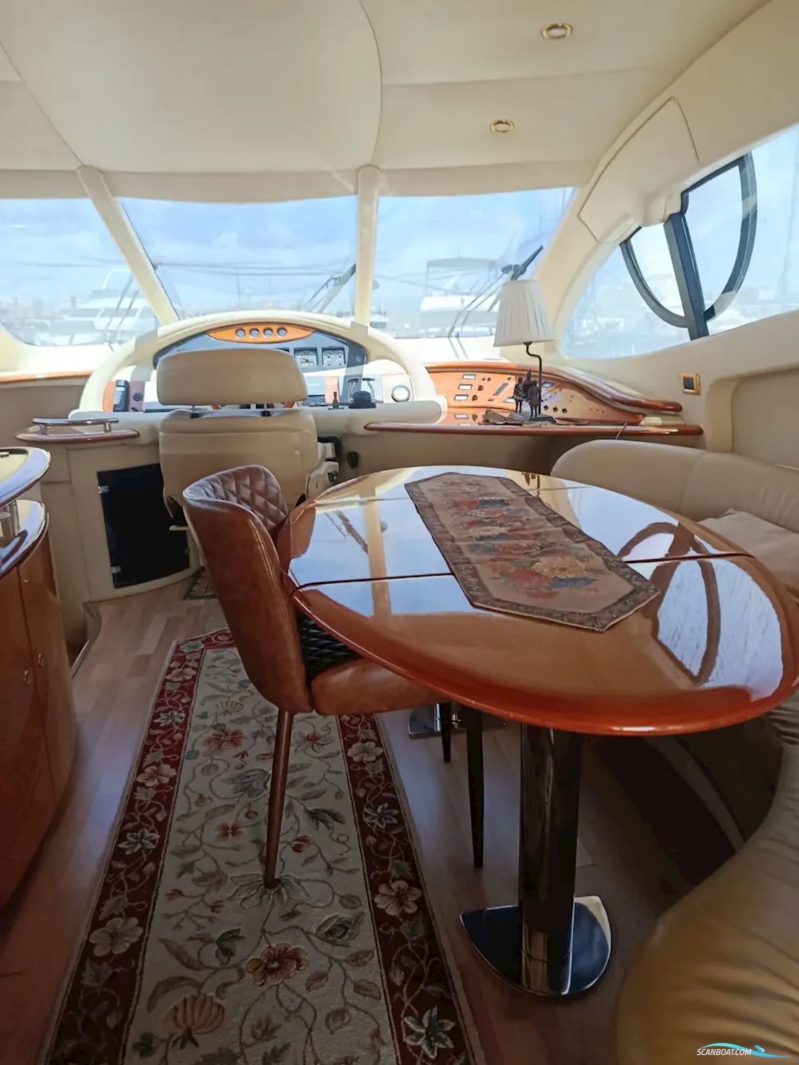 Azimut 55