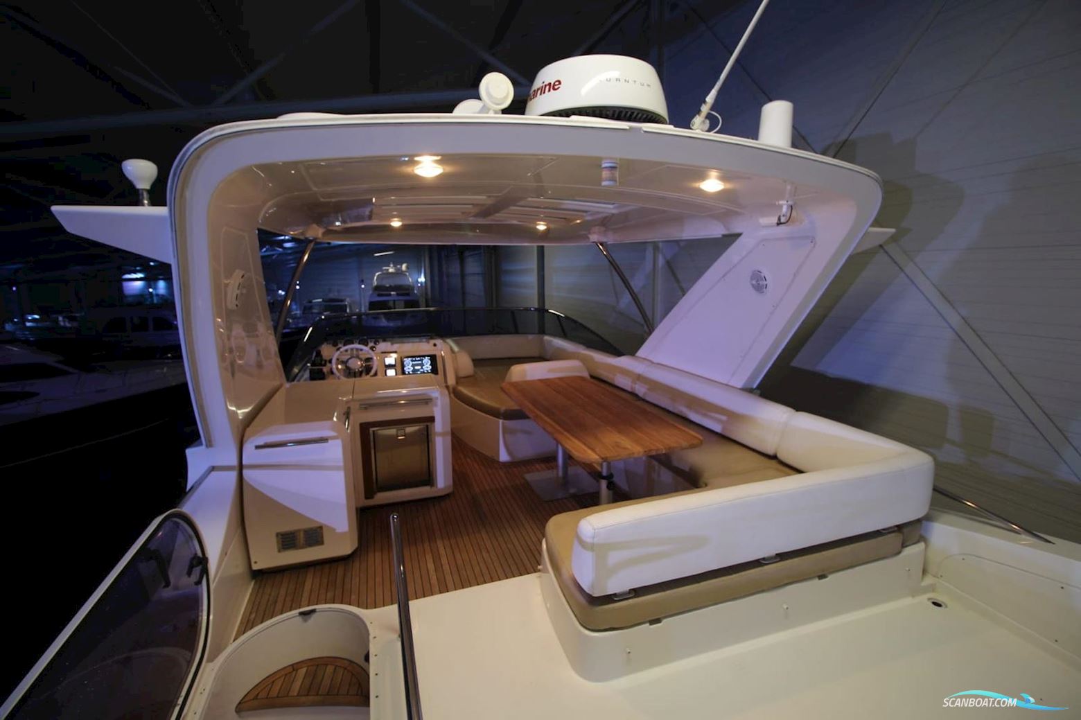 Azimut 58