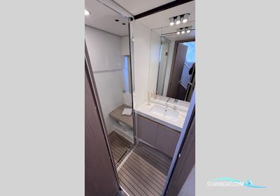 Azimut 60 Fly - 2018 Motorboot 2018, mit Volvo Penta D13-900 motor, Kroatien