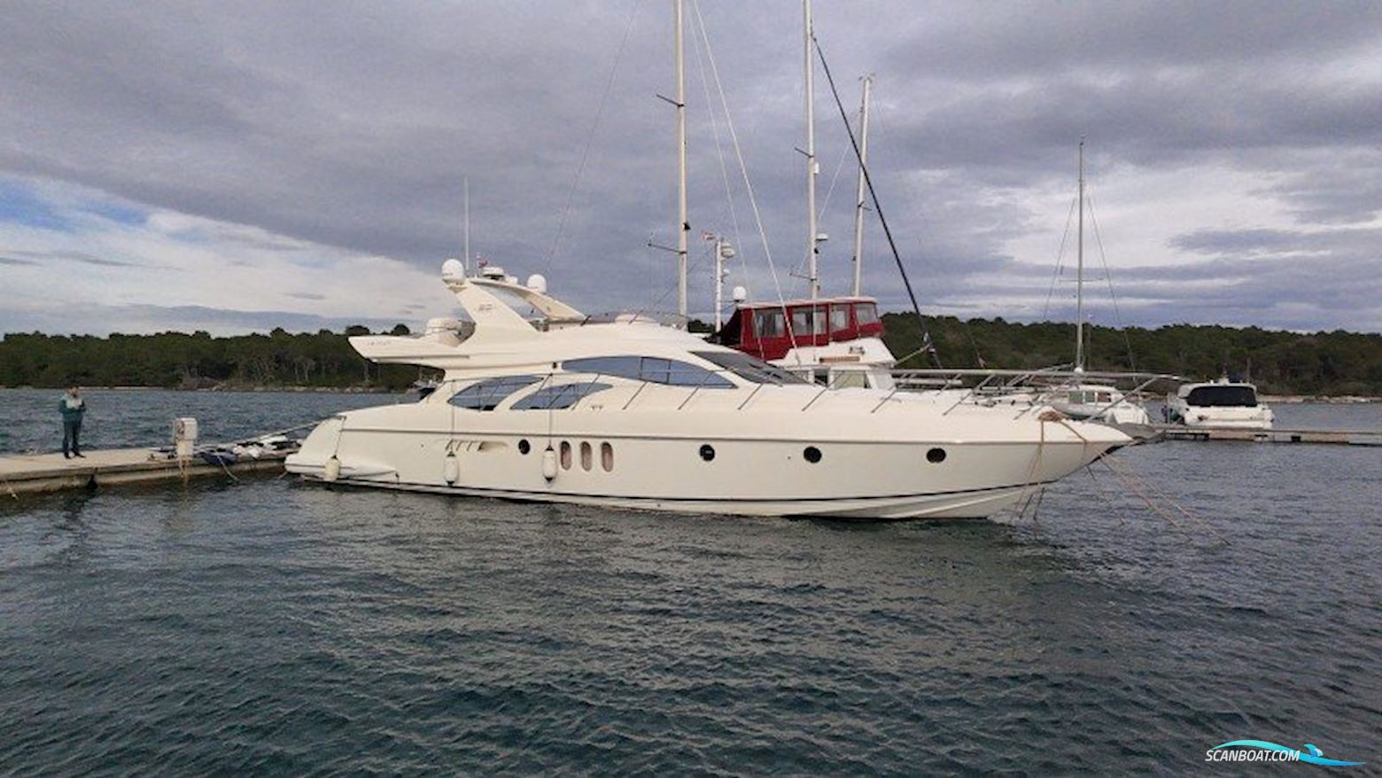 Azimut 62 Fly Motorboot 2006, mit Caterpillar C 18 motor, Slovenien