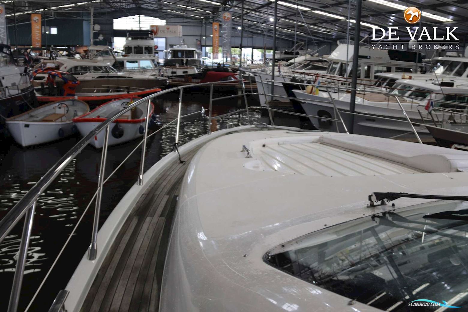 Azimut 68 Plus