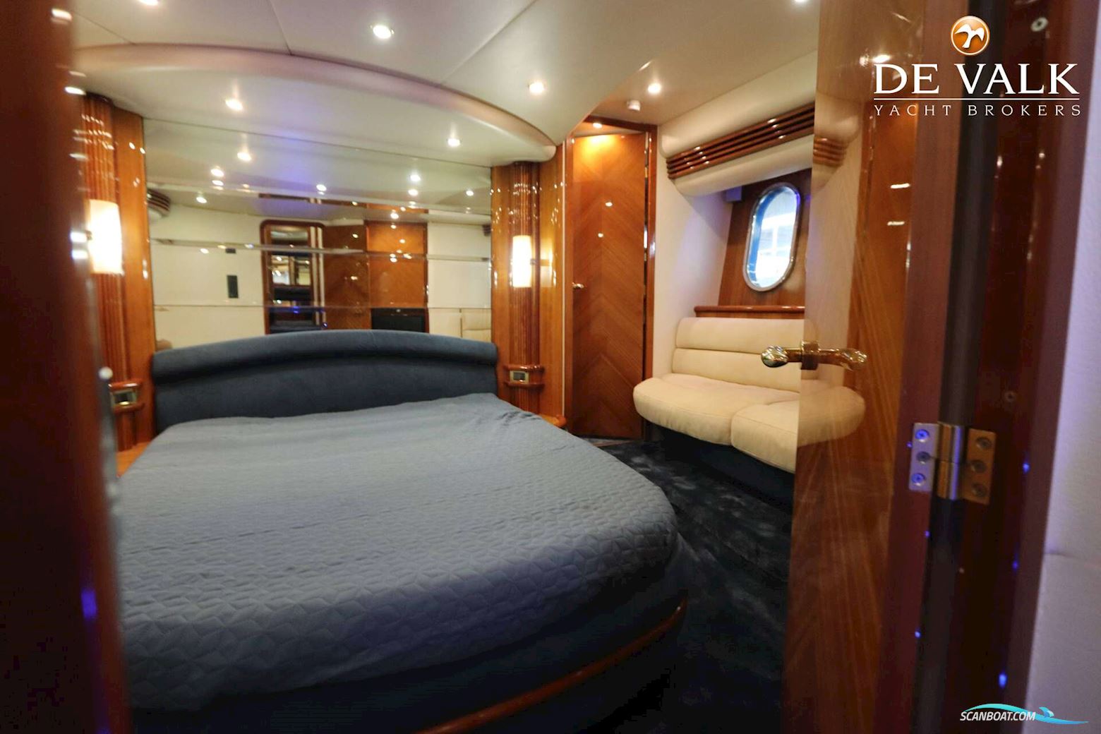 Azimut 68 Plus
