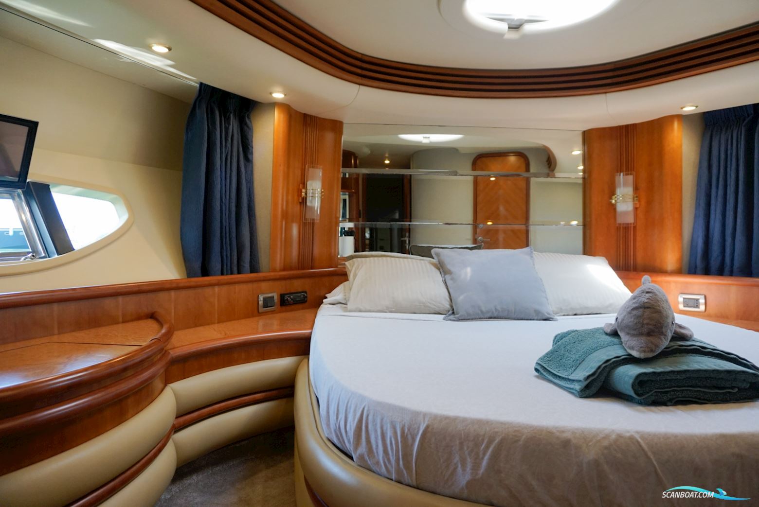 Azimut 68