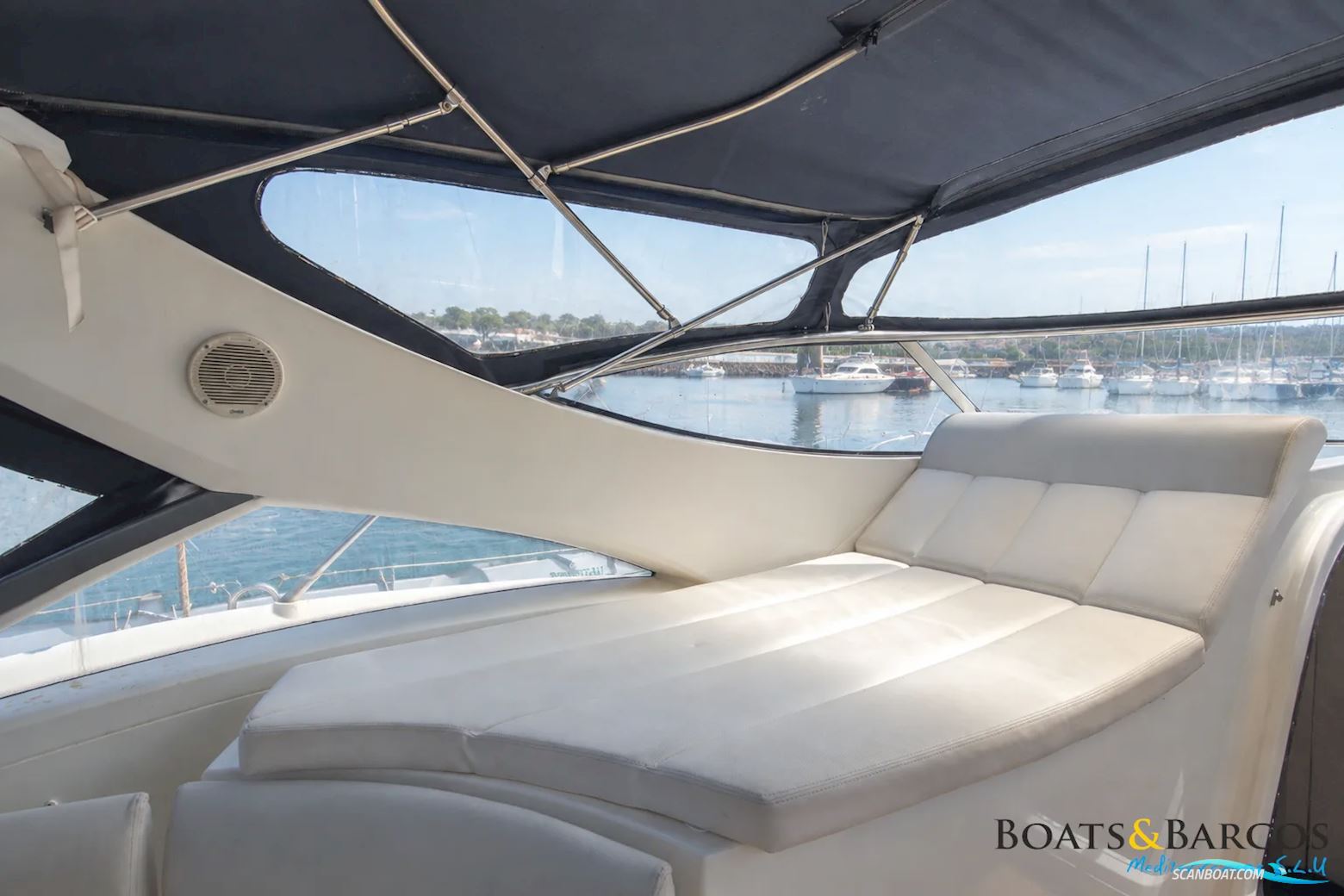Azimut Atlantis 39