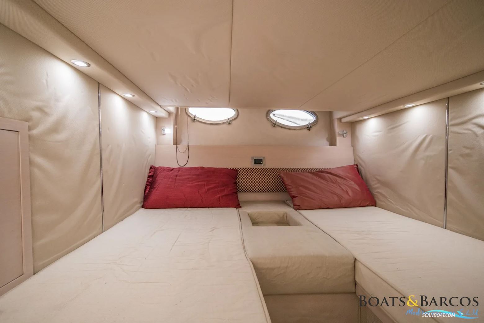 Azimut Atlantis 39