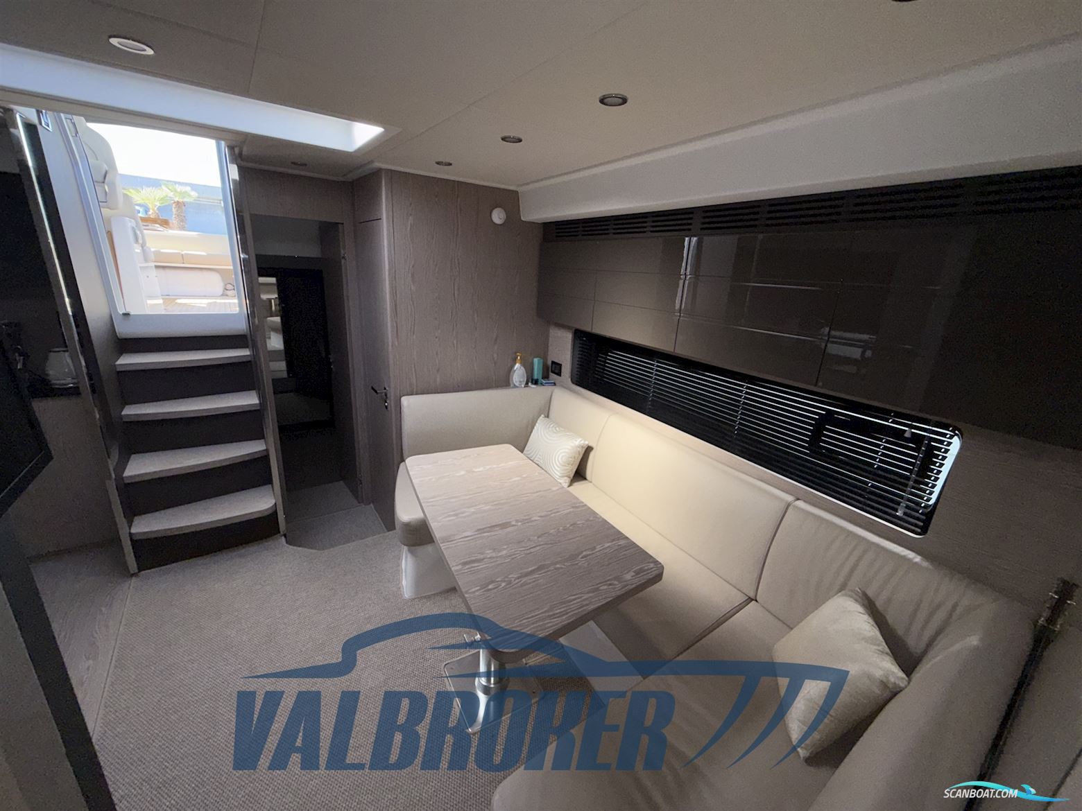 Azimut Atlantis 45