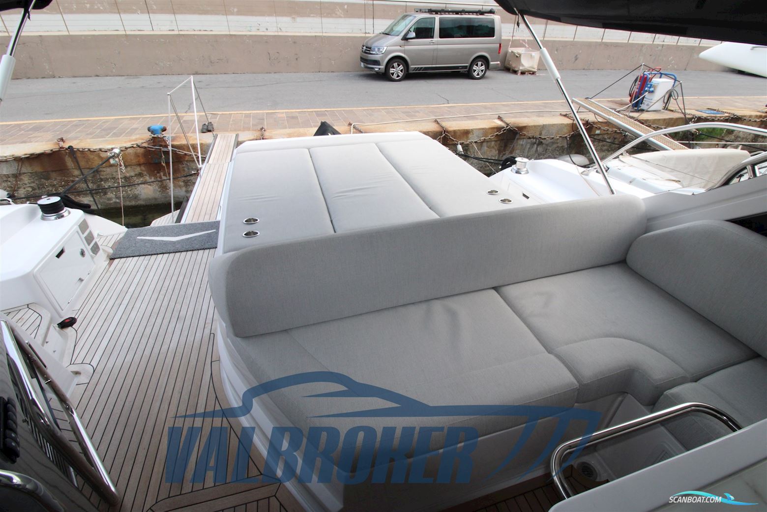 Azimut Atlantis 51