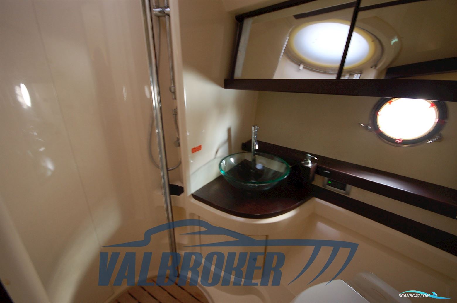 Azimut AZ 43 S