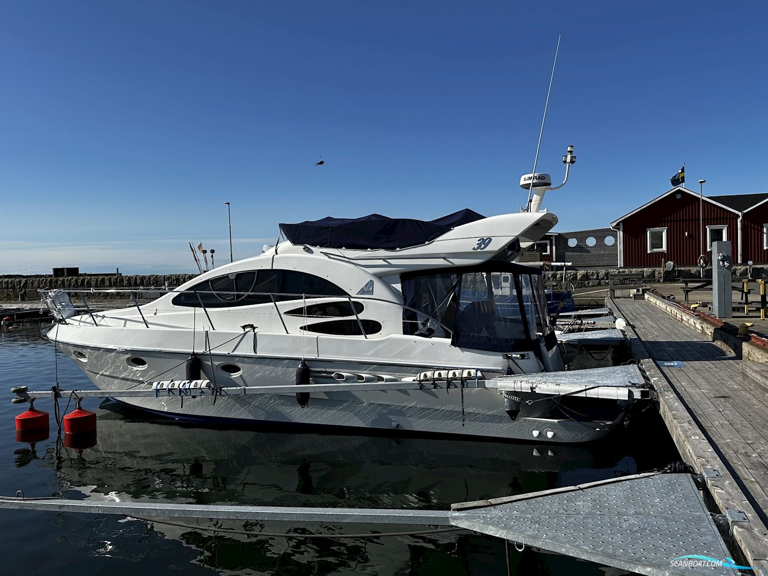 Azimut Azimut 39 Fly Motorboot 2001, mit Caterpillar motor, Sweden