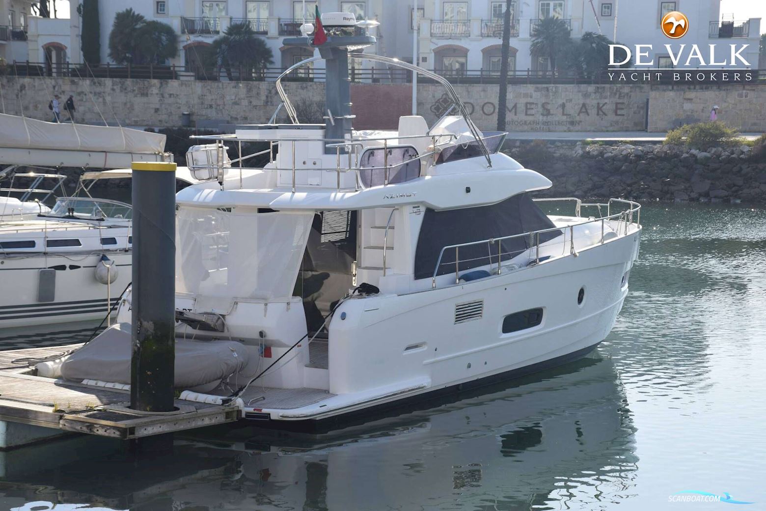 Azimut Magellano 43