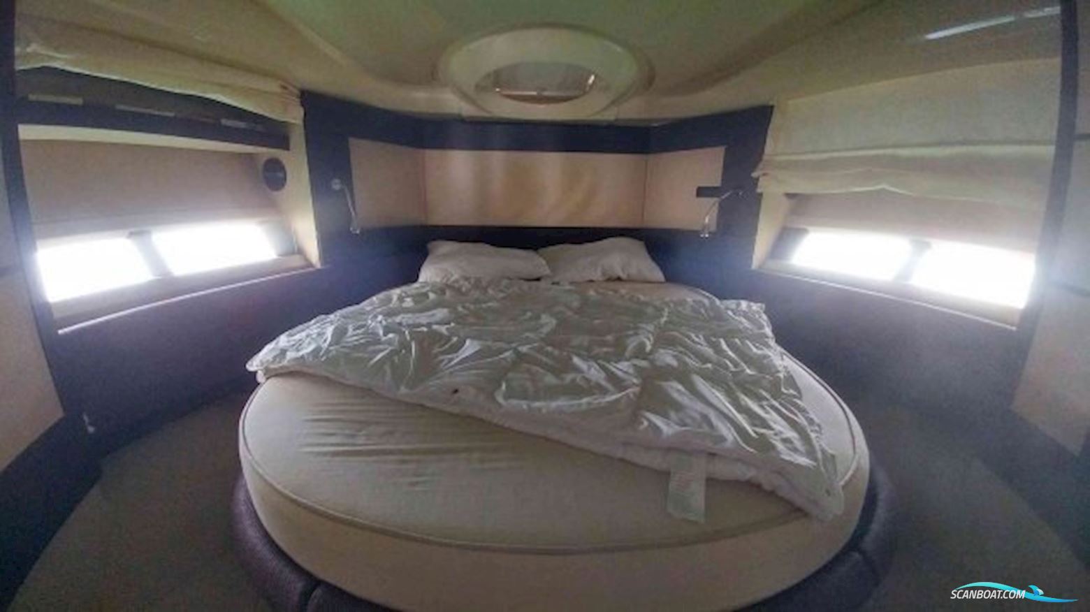 Azimut S 43