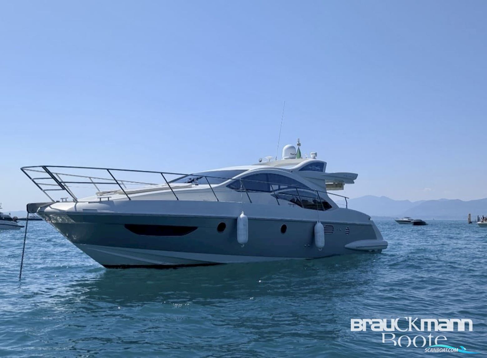 Azimut Yachts 43 S