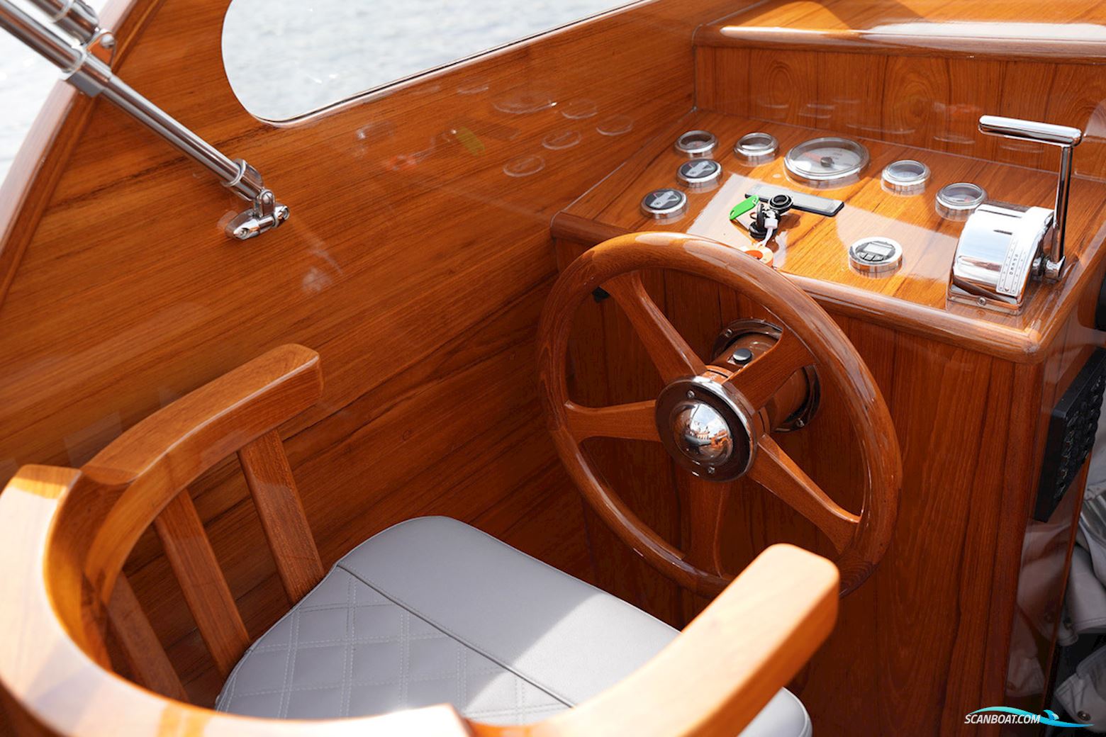 Bakdek Kruiser Motorjacht