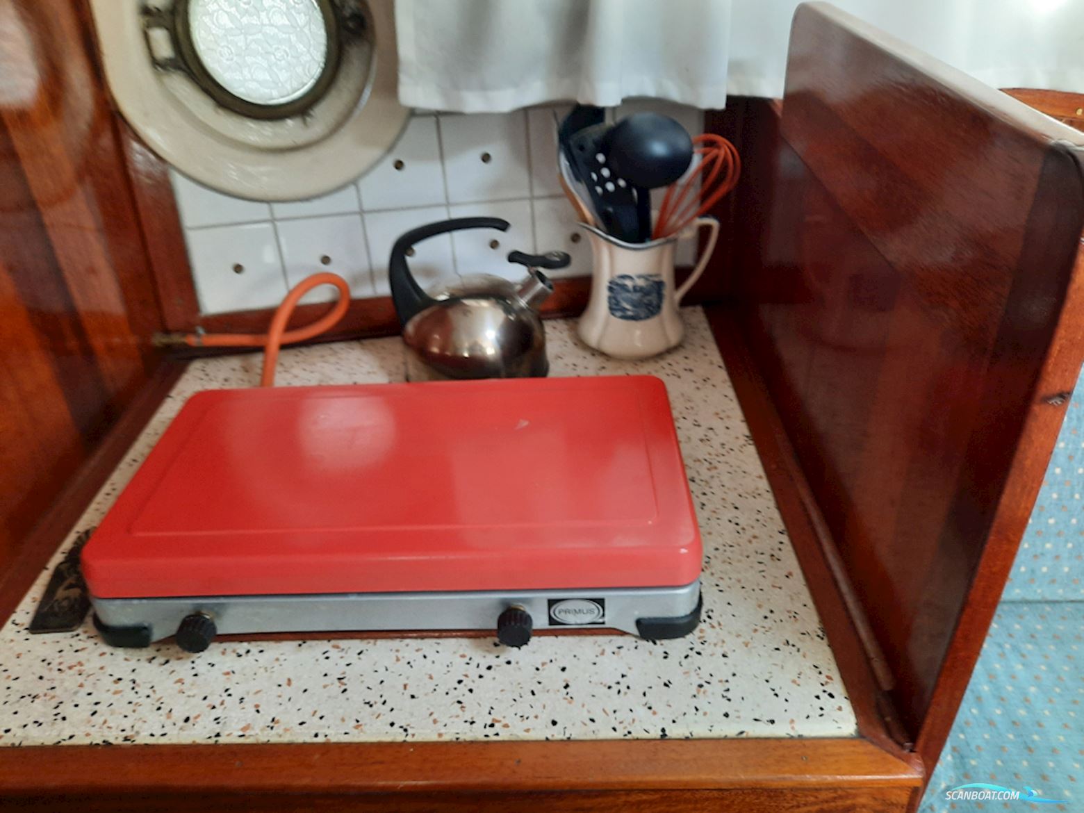 Bakdekker Met Koffer Verlengd Bakdek