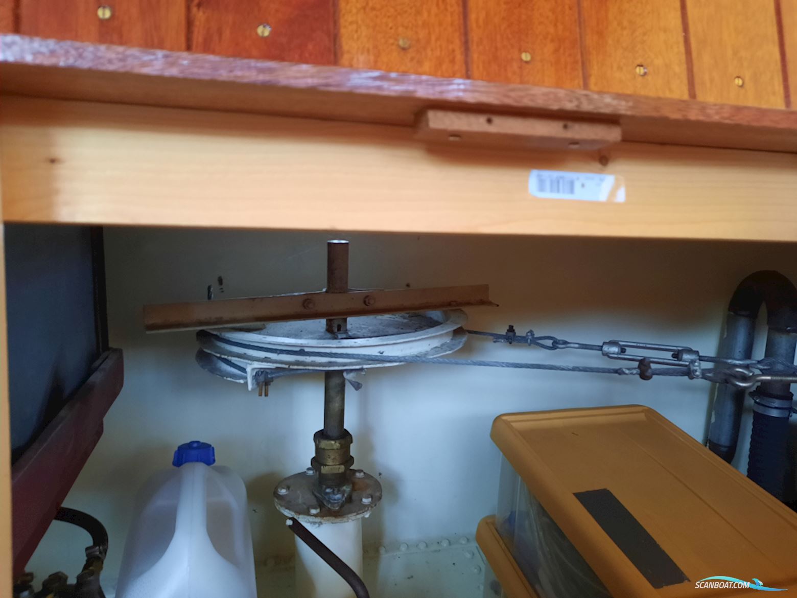 Bakdekker Met Koffer Verlengd Bakdek