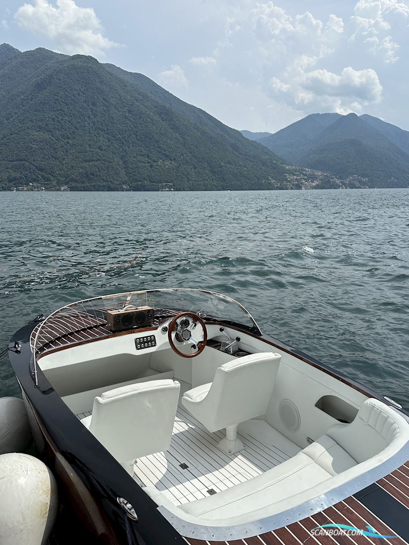 Baltic Runabout BR 17