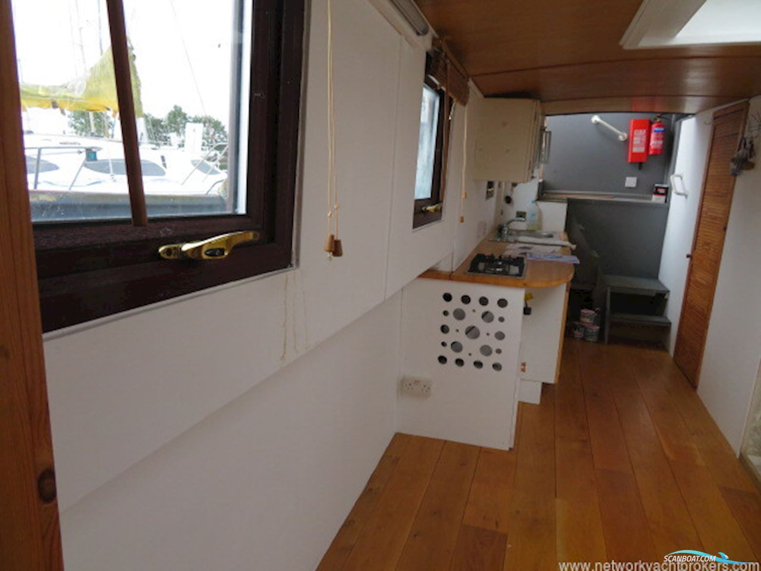 Barge Dutch Bunker