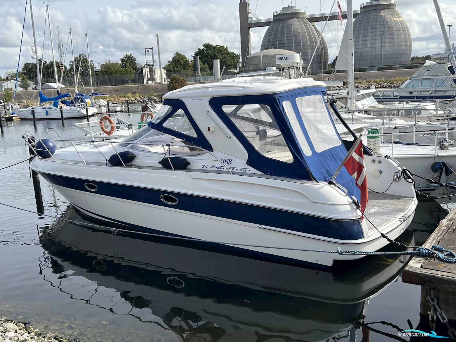Bavaria 34 Sport HT Motorboot 2003, mit Volvo Penta Kad 44 Edc motor, Dänemark